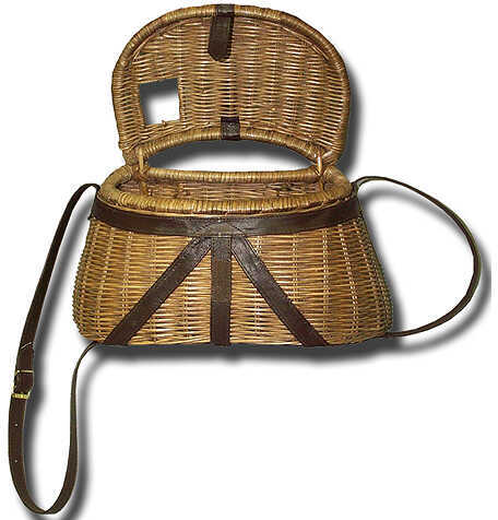 Rivers Edge Antiqued Fishing Creel 12W X 7H